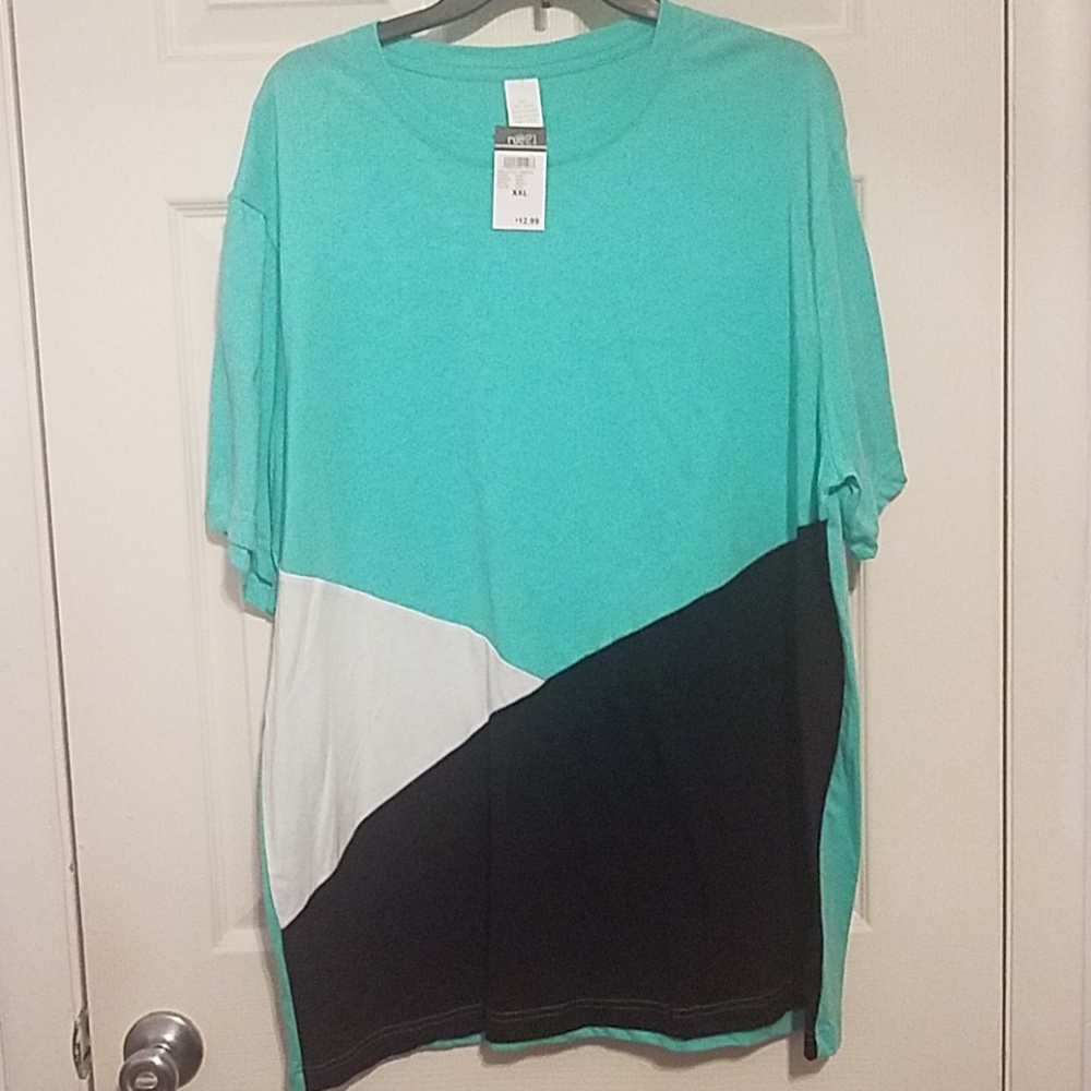 Teal color block tee. NWT
